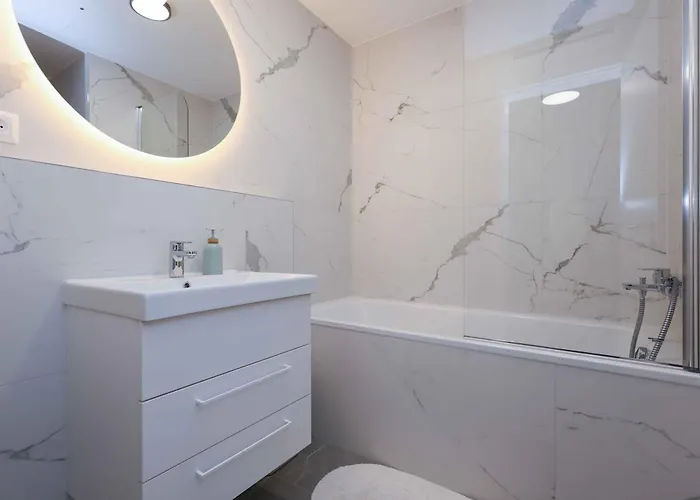 Apartmán Metropolis- Brand New With Free Parking