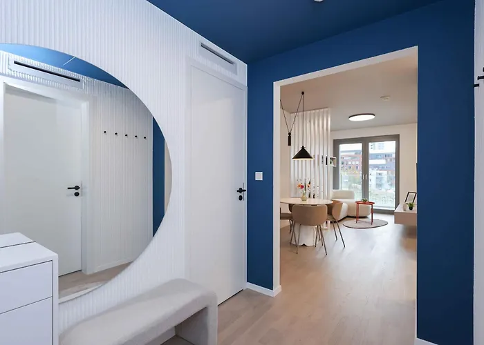 Metropolis- Brand New With Free Parking Appartement *