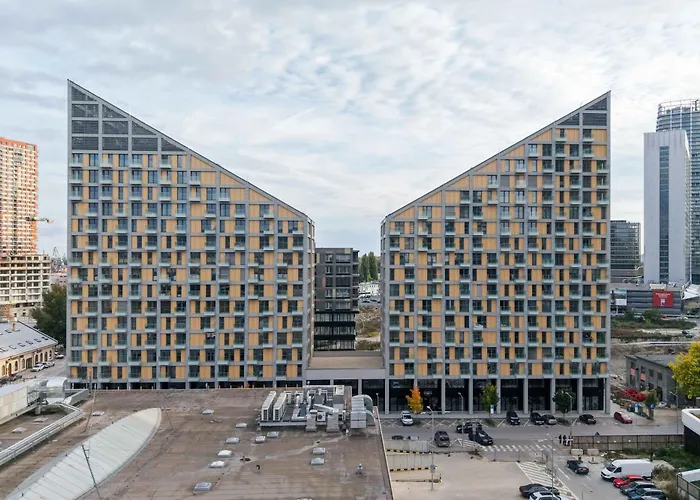 Metropolis- Brand New With Free Parking Bratislava